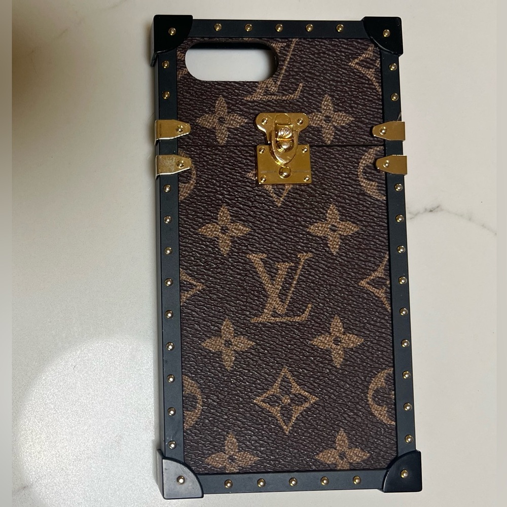 LV MONOGRAM IPHONE CASE